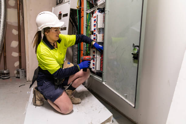 Best 24-Hour Electrician  in Seneca, MO