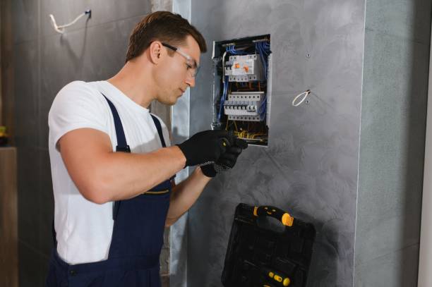 Best Local Electrician Companies  in Seneca, MO